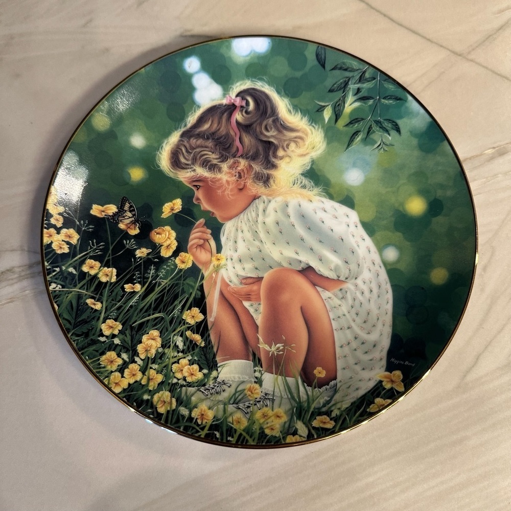 Ashley by Higgins Bond Vintage Collectors Plate 554